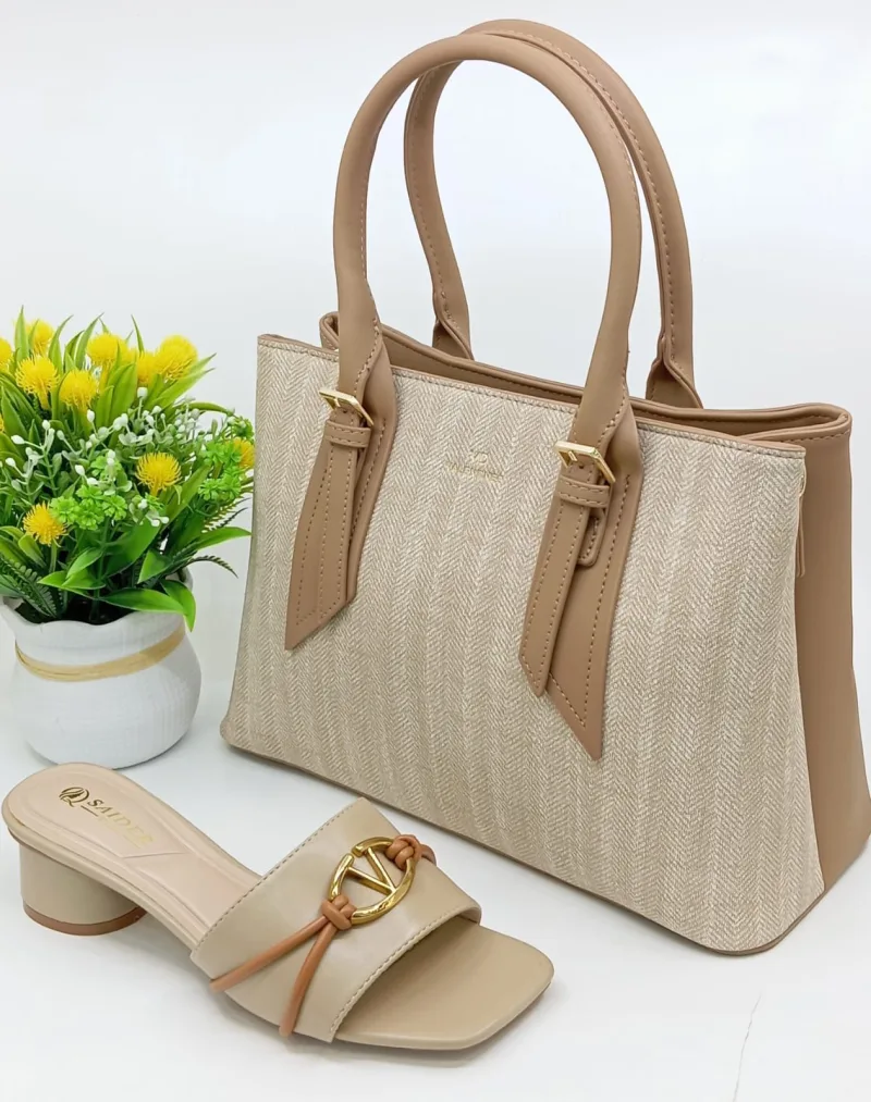 Ensemble de sac à main et chaussures